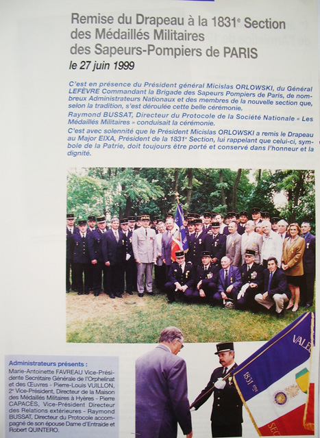 1999 remise drapeau medaill