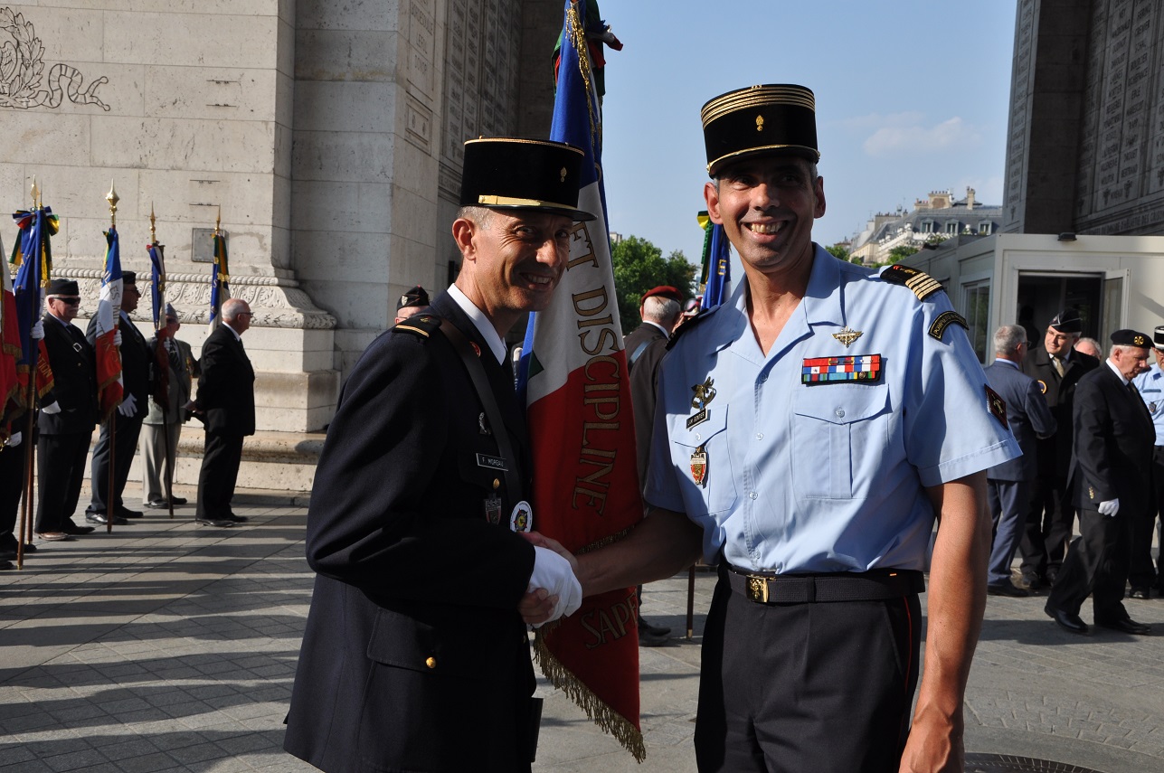 Adc moreau et le representant du general