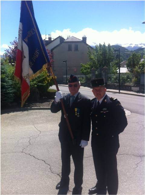 Porte drapeau 2
